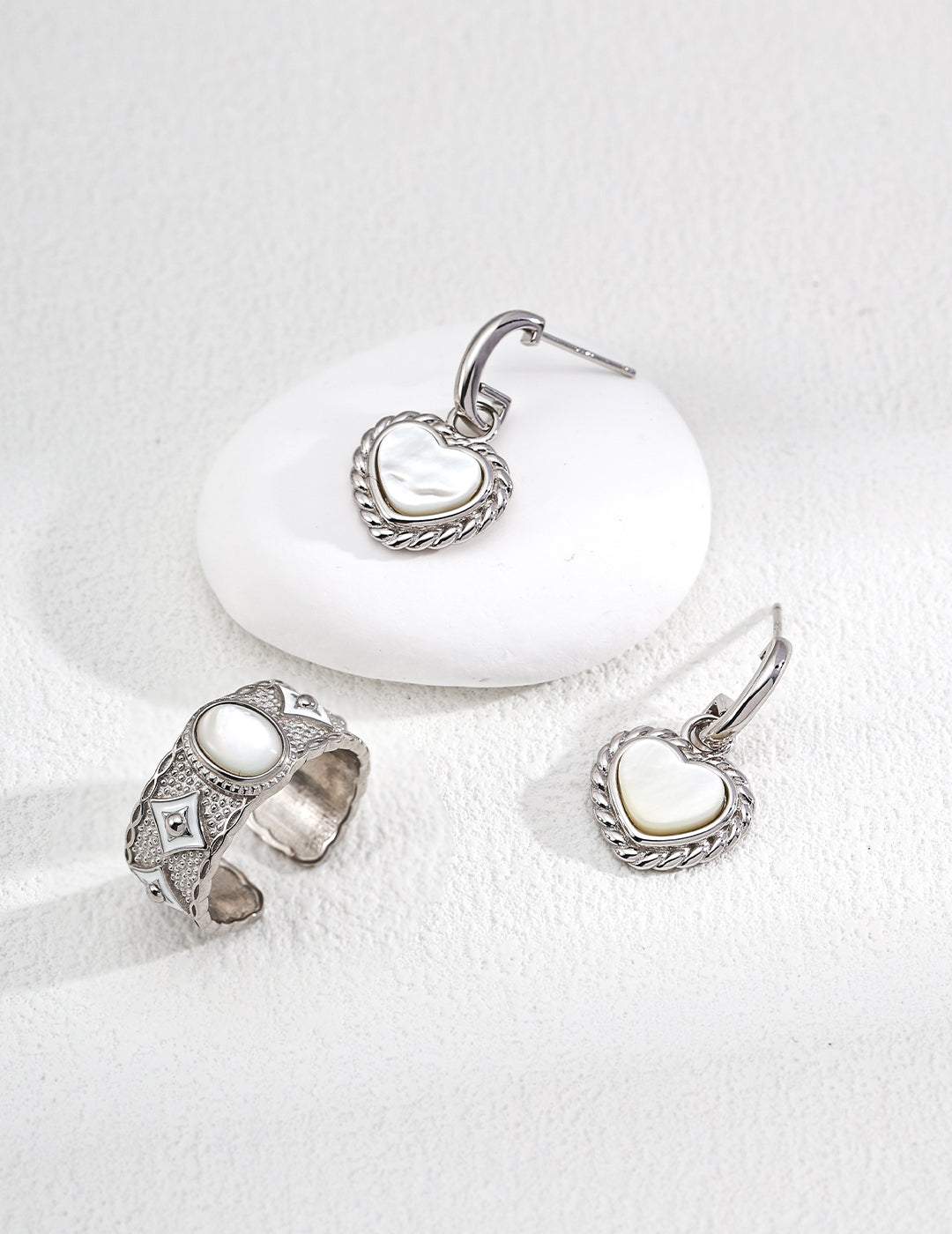 Lumière Coeur Earrings