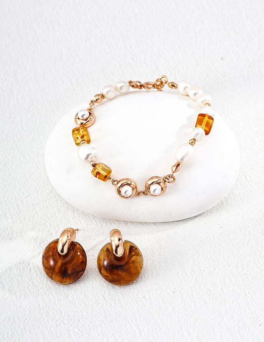 Amber Pearl Strand Bracelet