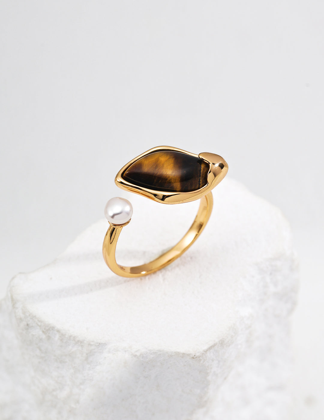 Grounded Pearl Ring