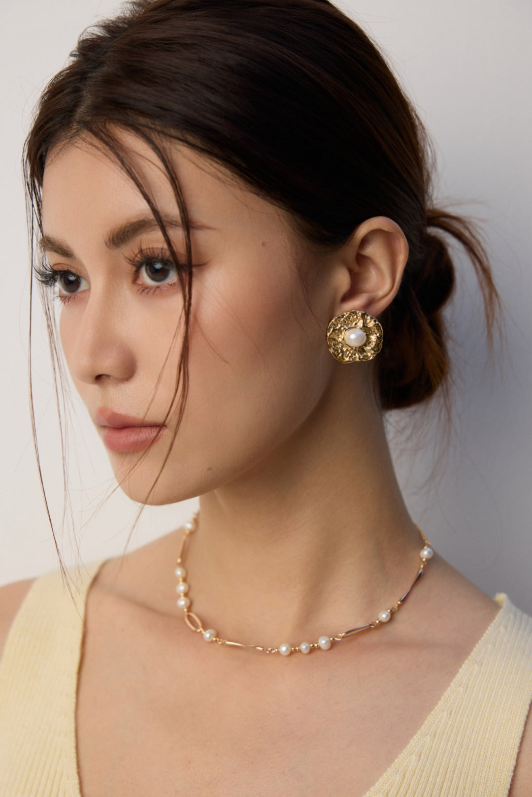 Élan Pearl Necklace