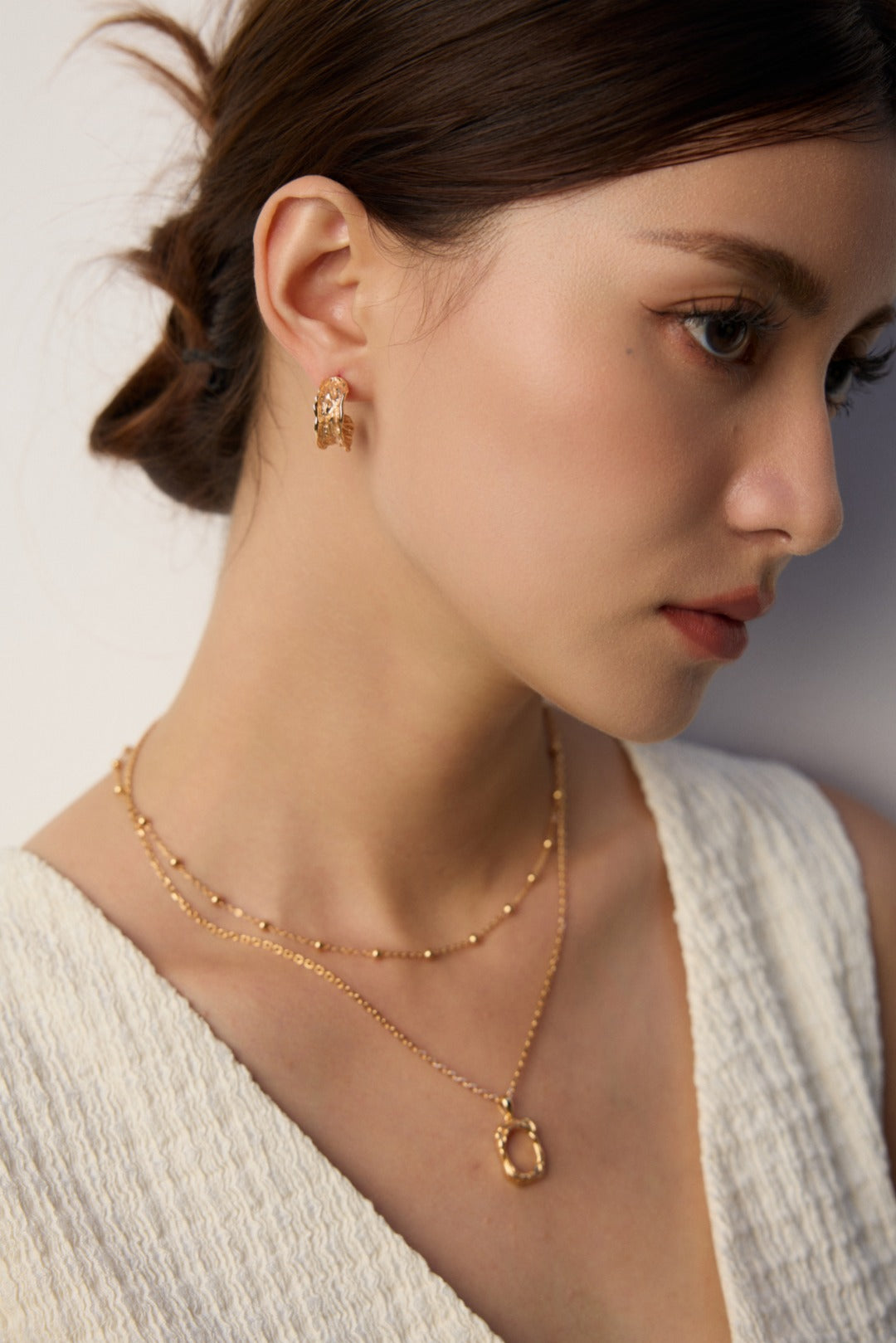 Halo Minimal Chain Necklace
