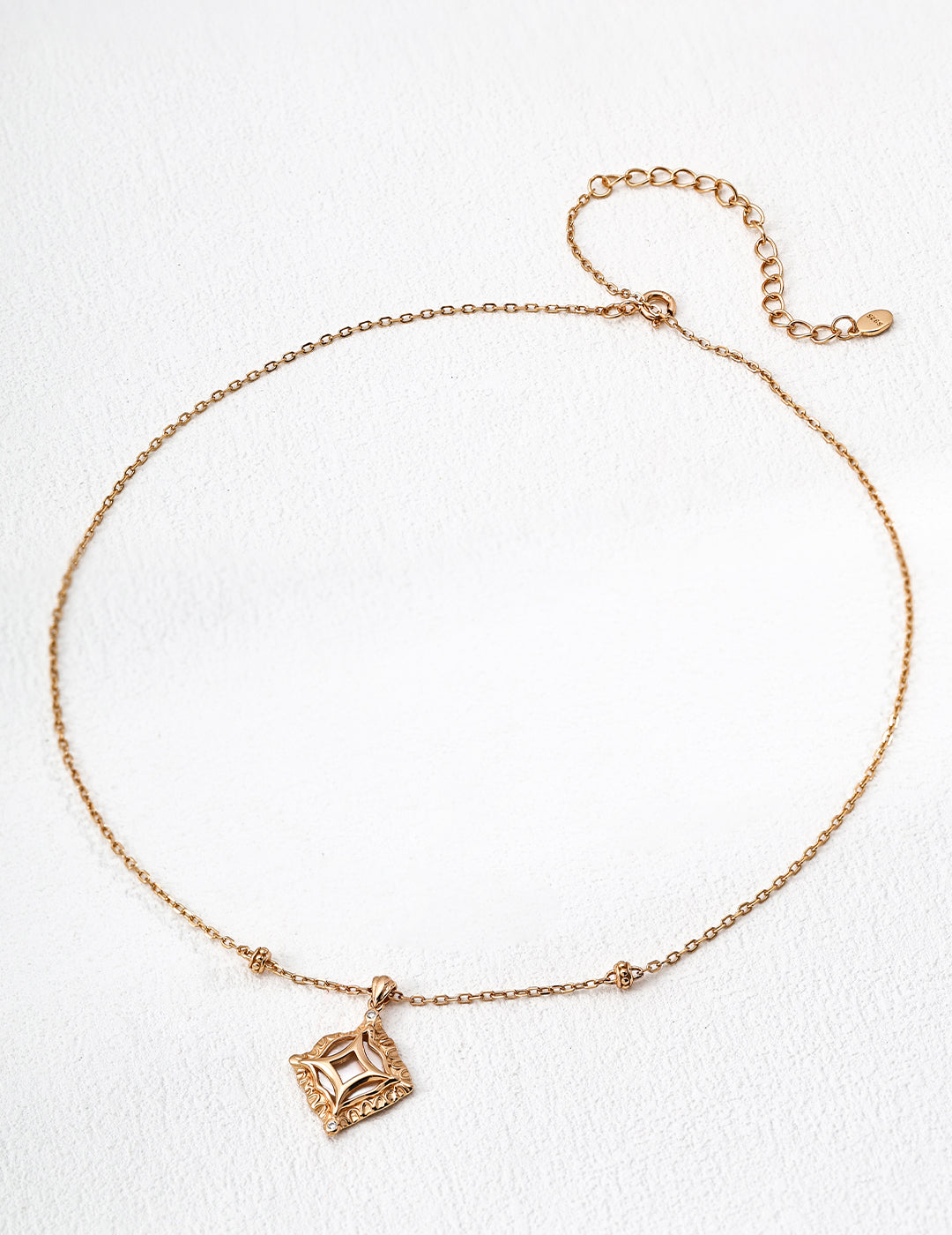 Ethereal Frame Necklace