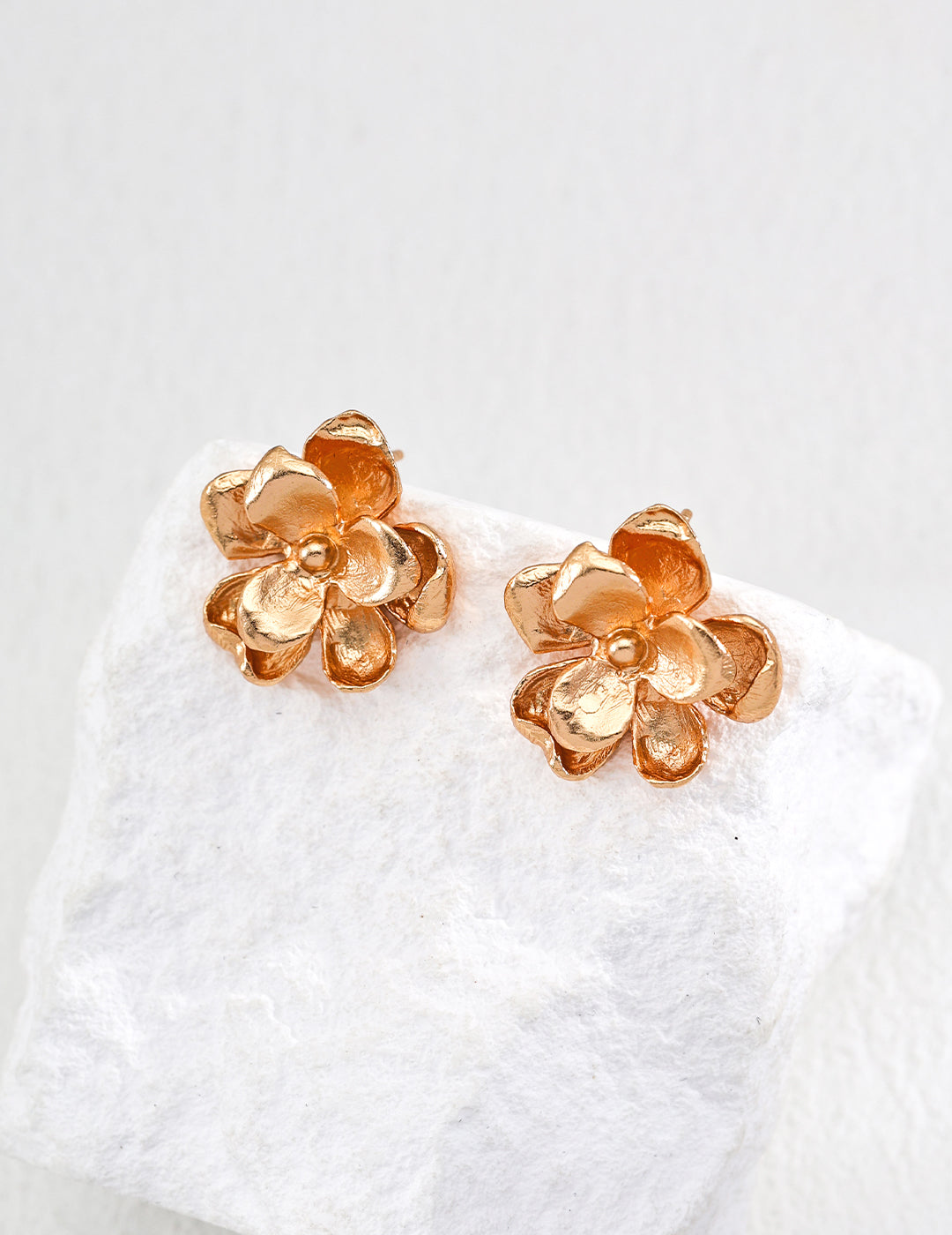 Fleur Dorée Earrings