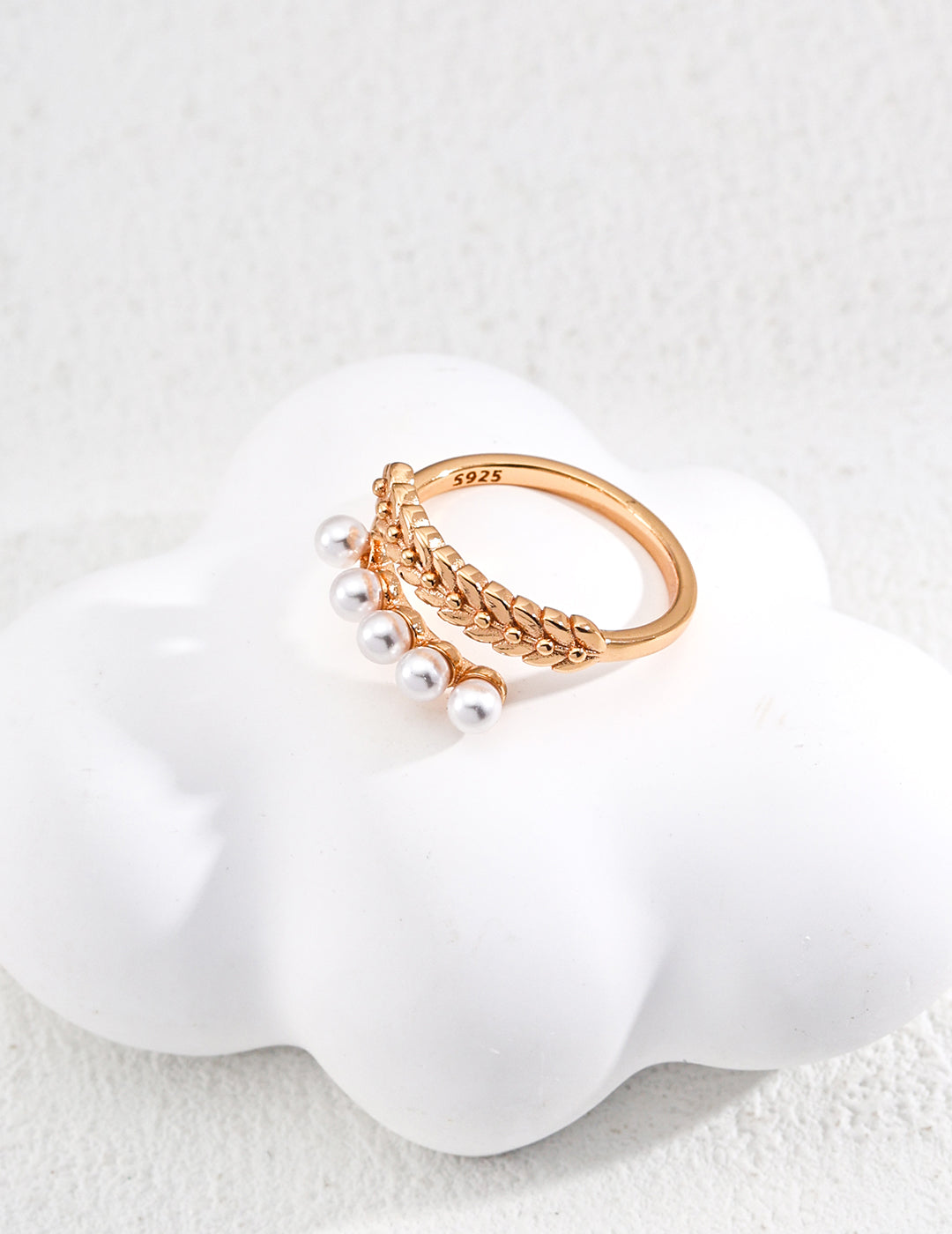 Éclat Pearl Ring
