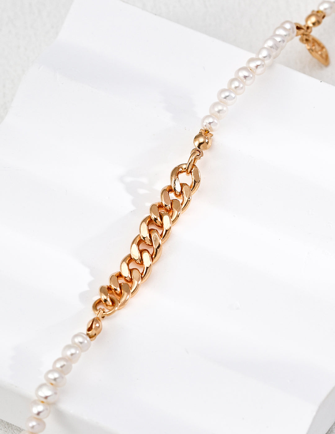 Lustre Link Necklace