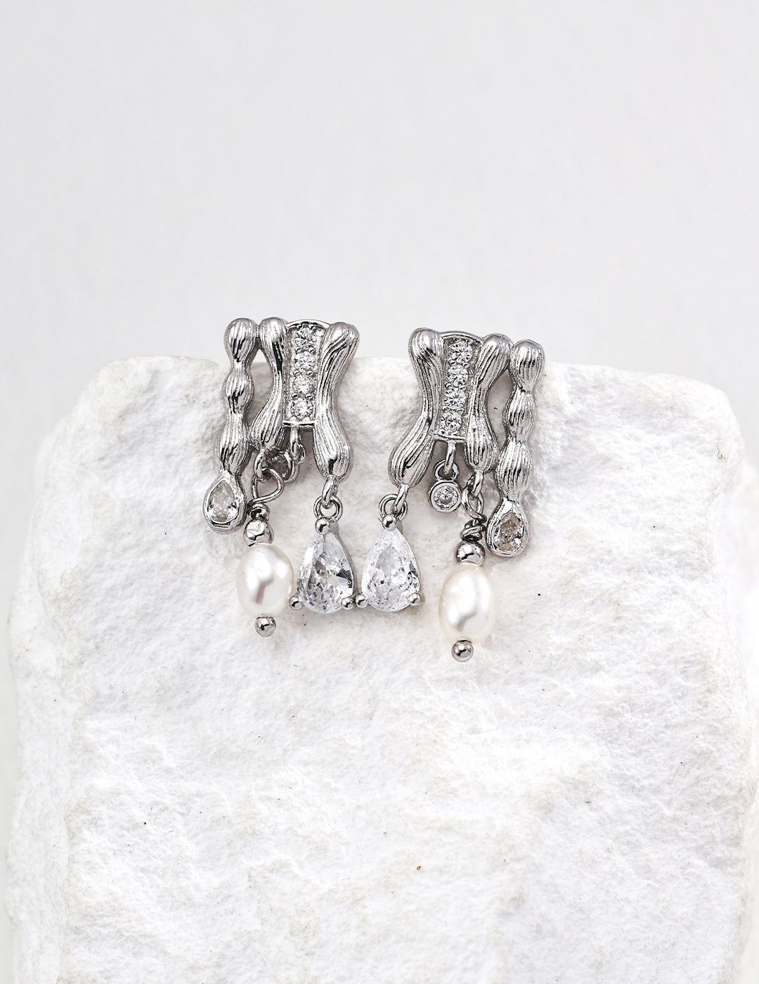 Twilight Poise Earrings