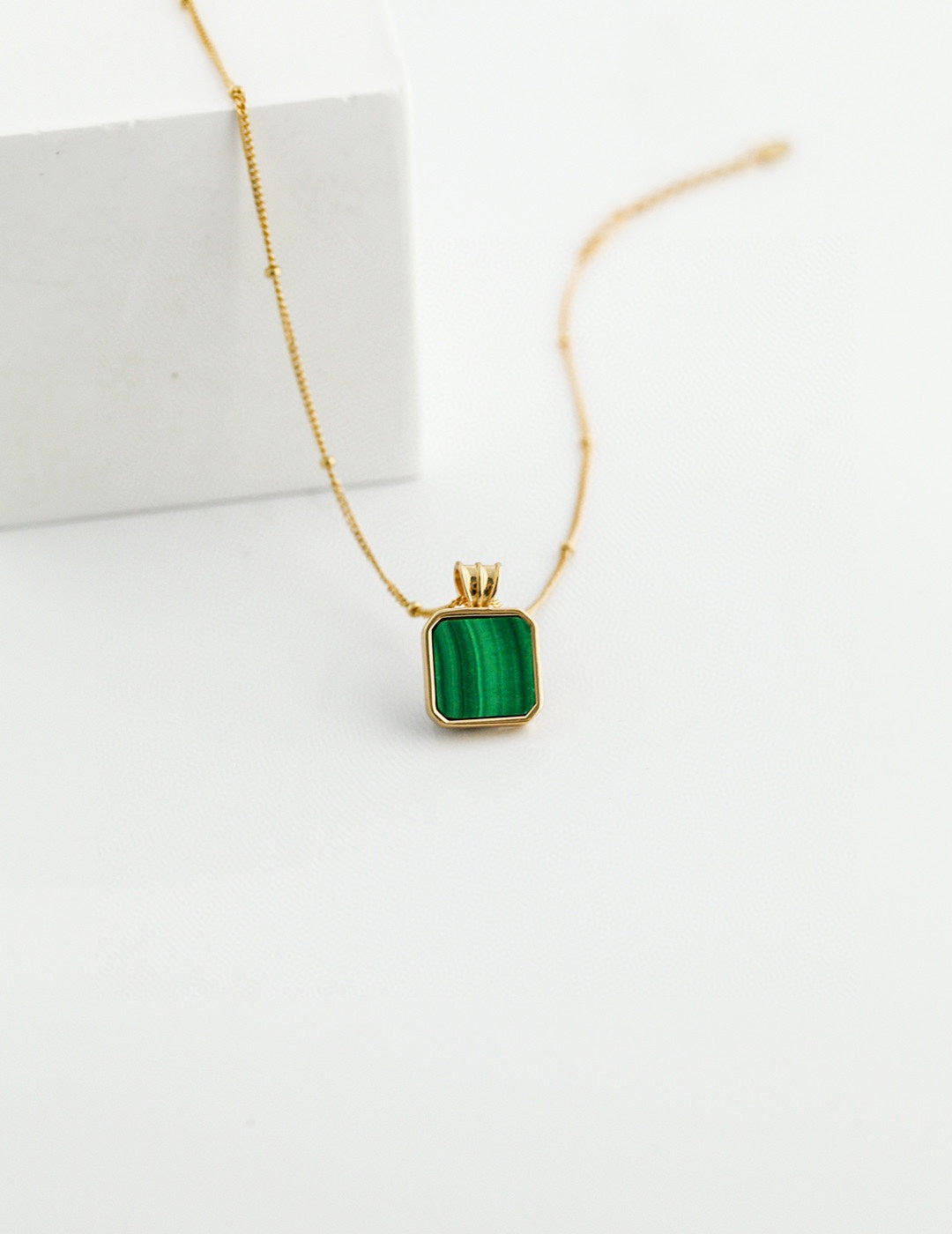 Jardin Serein Necklace — Aura Edition