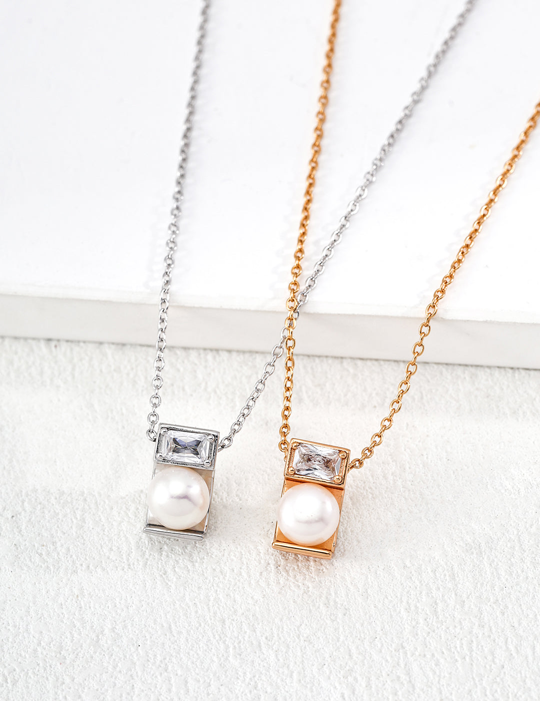 Pearl Axis Necklace