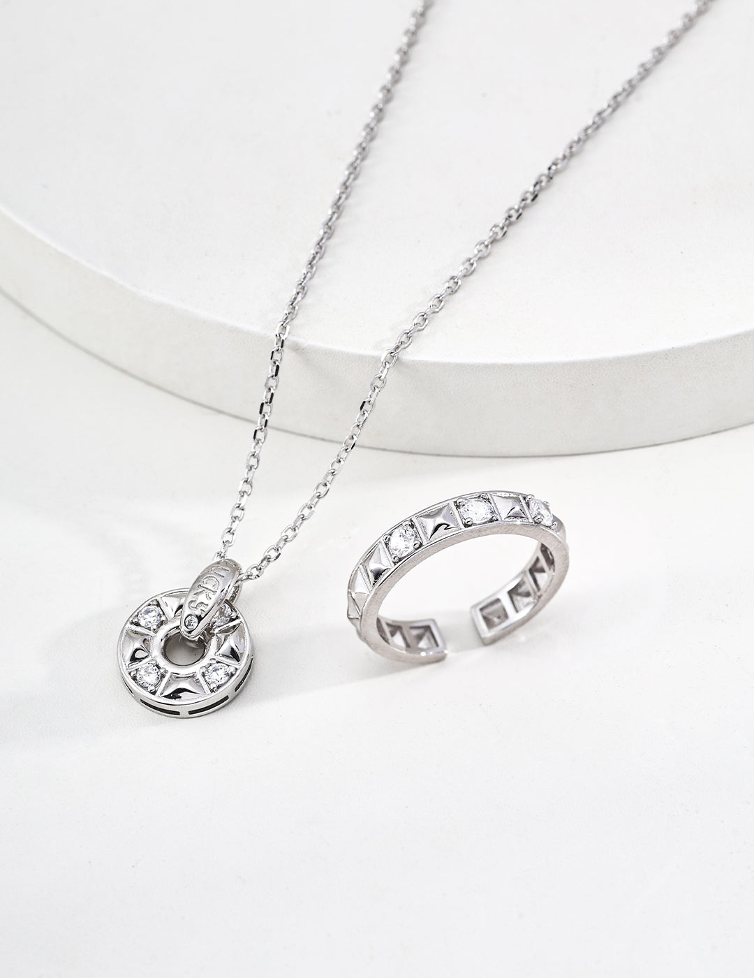 Radiant Axis Necklace