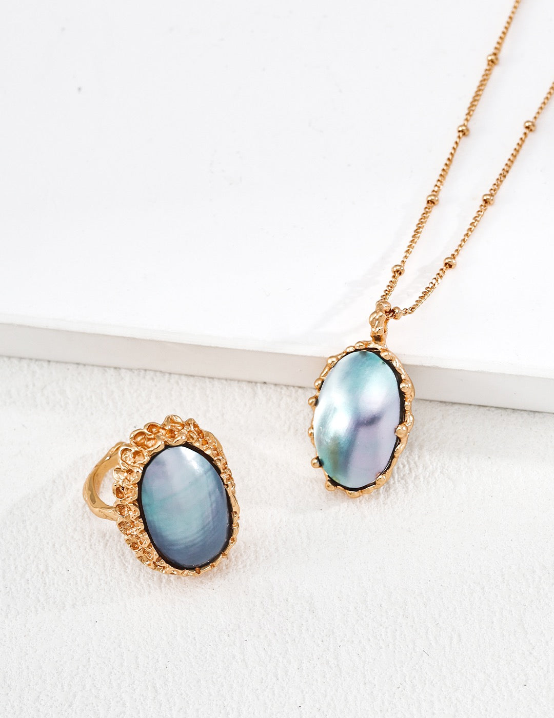 Mabe Shell Ring