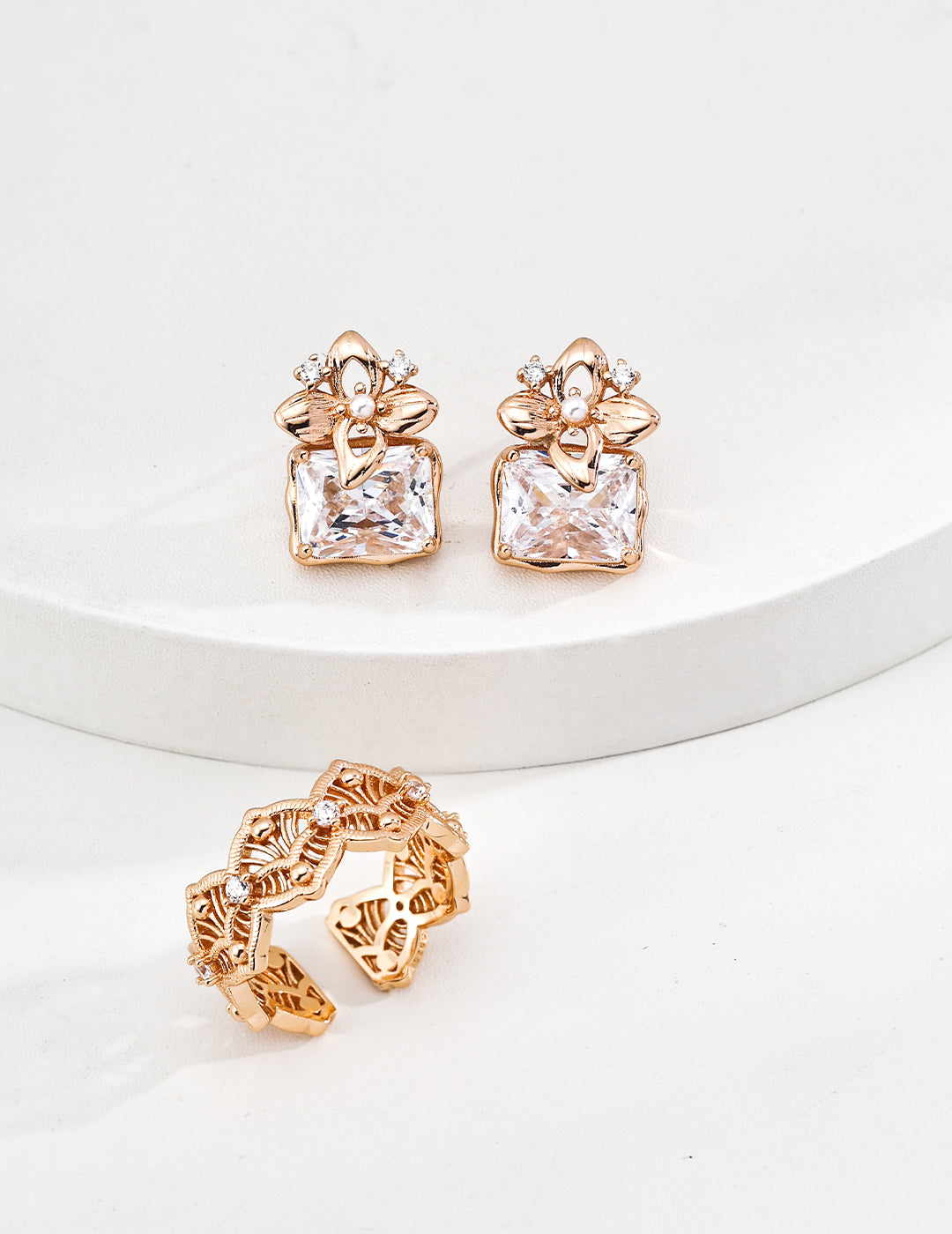 Clear Aura Earrings