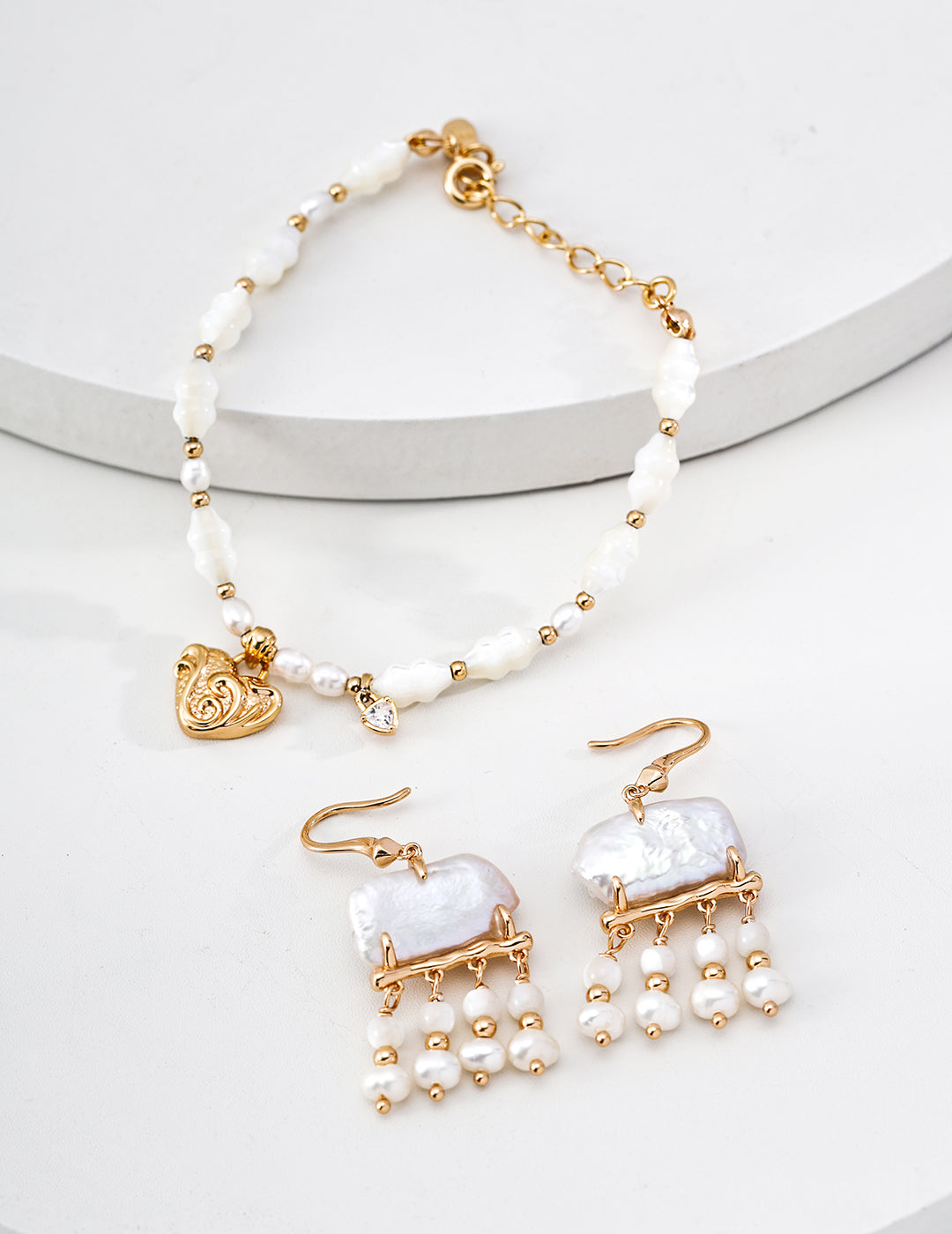 Shell Pearl Rhythm Bracelet