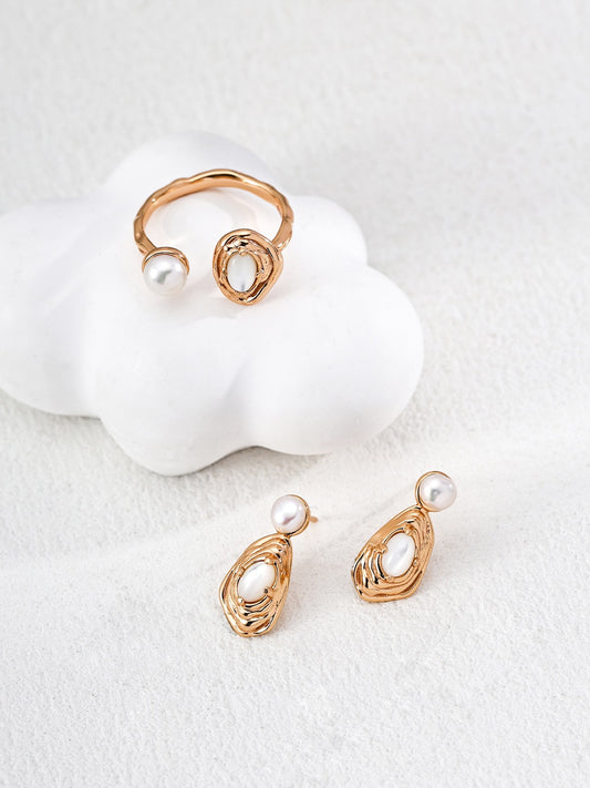 Turquoise Pearl Stud Earrings