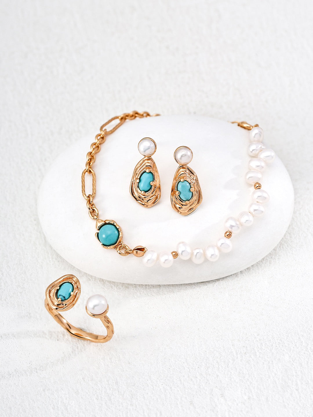 Turquoise Pearl Stud Earrings