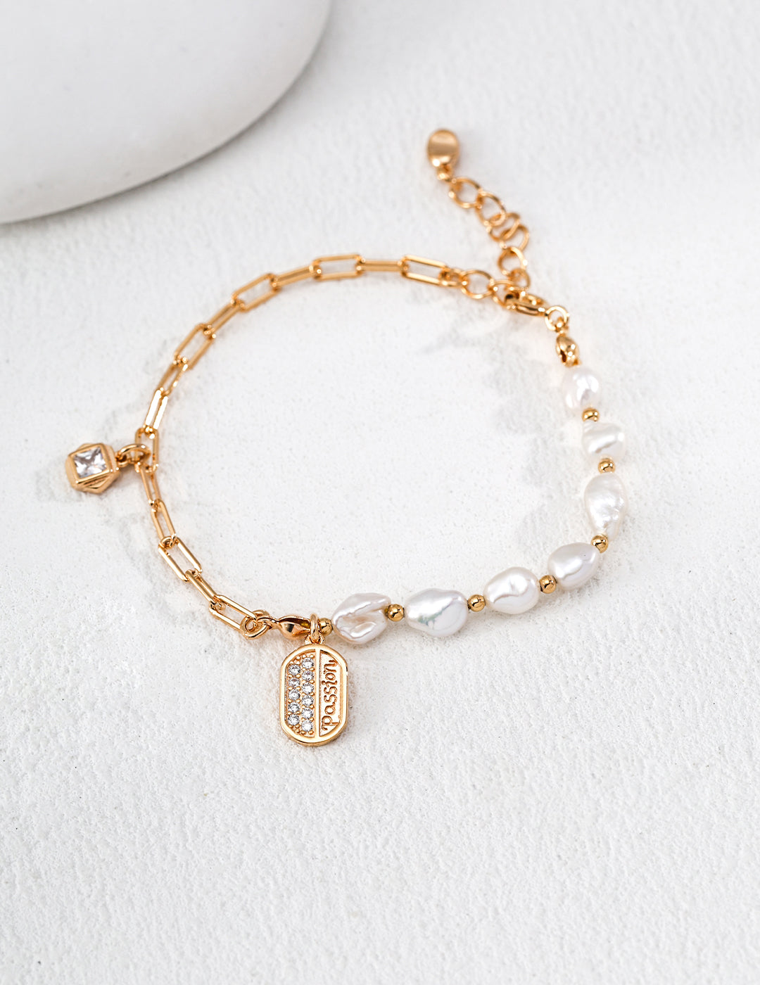 Pearl Light Bracelet
