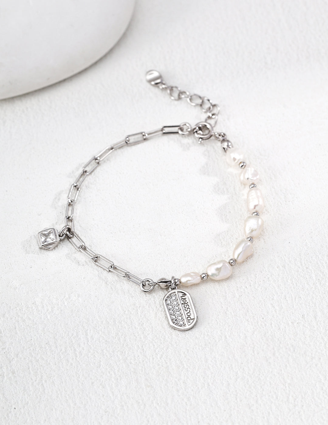 Pearl Light Bracelet