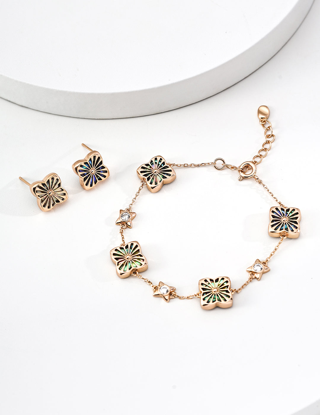 Shell Tide Earring