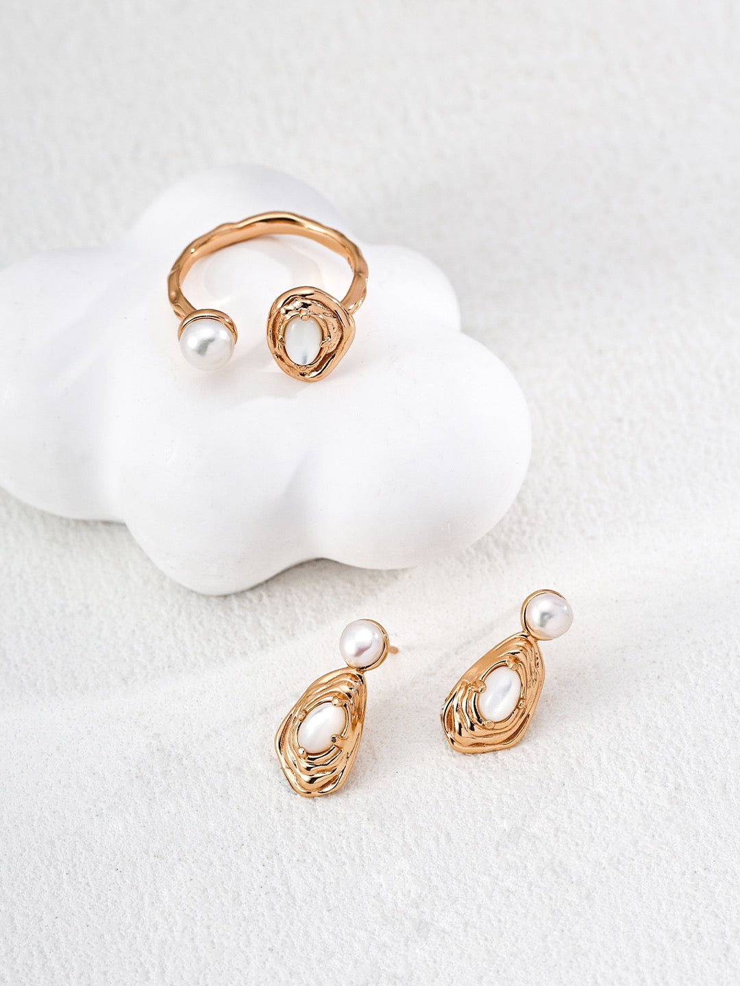 Pearl Compass Ring