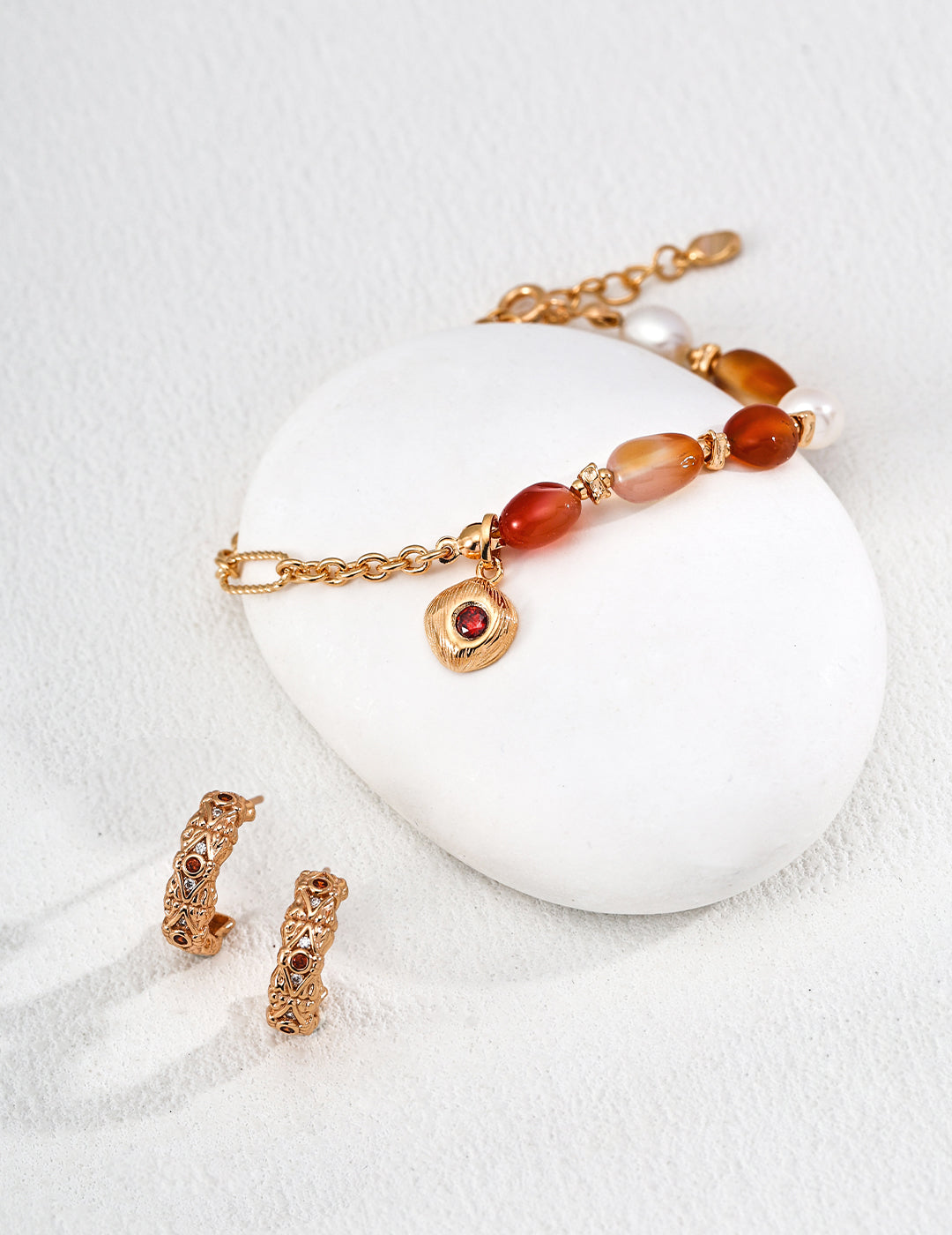 Ember Pearl Bracelet