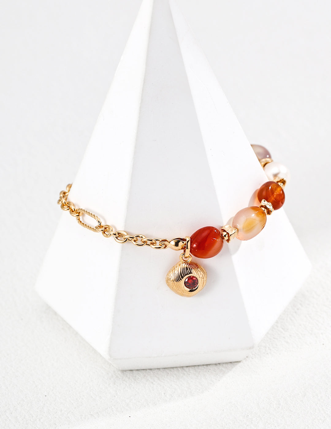 Ember Pearl Bracelet