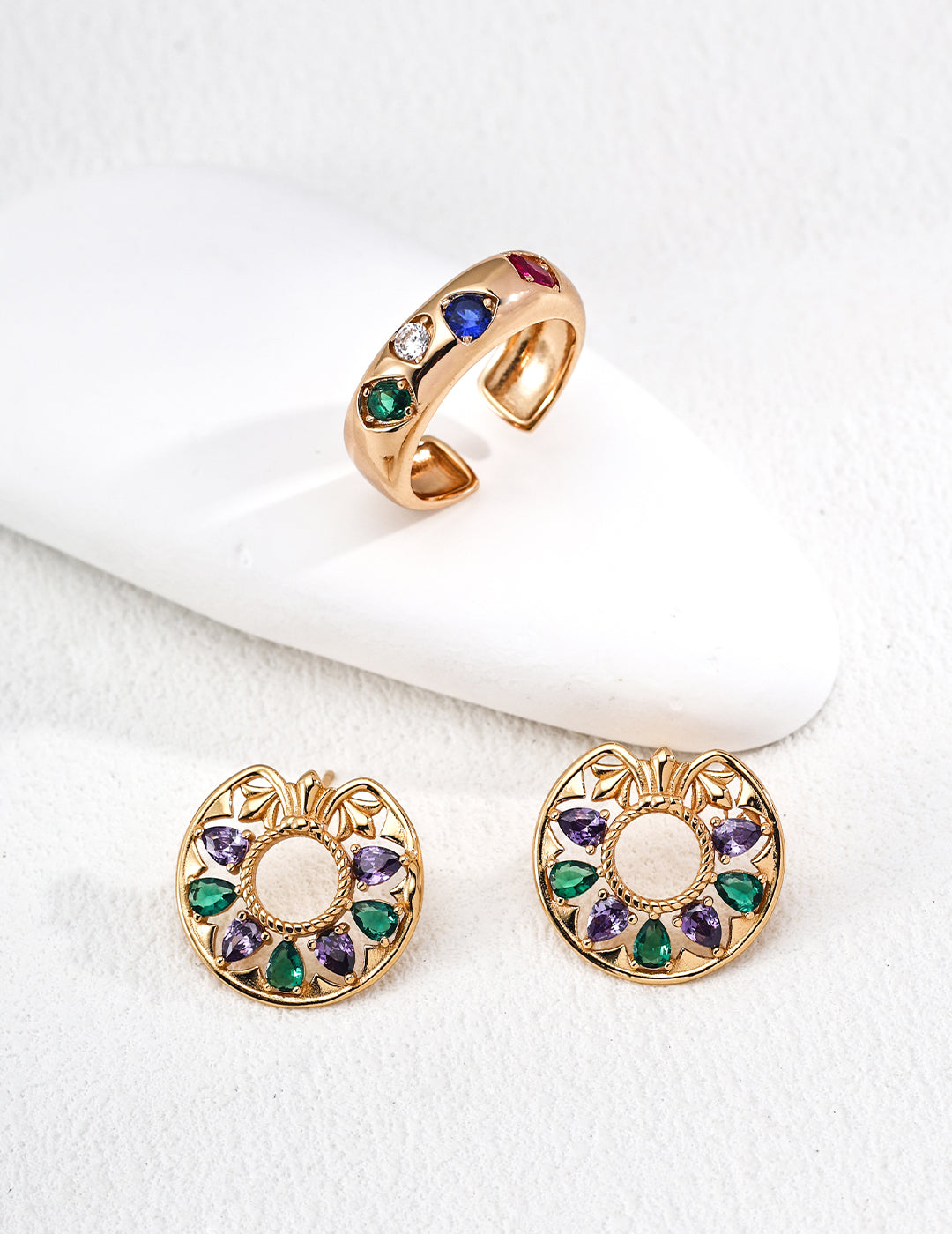 Sculpted Ray Earrings