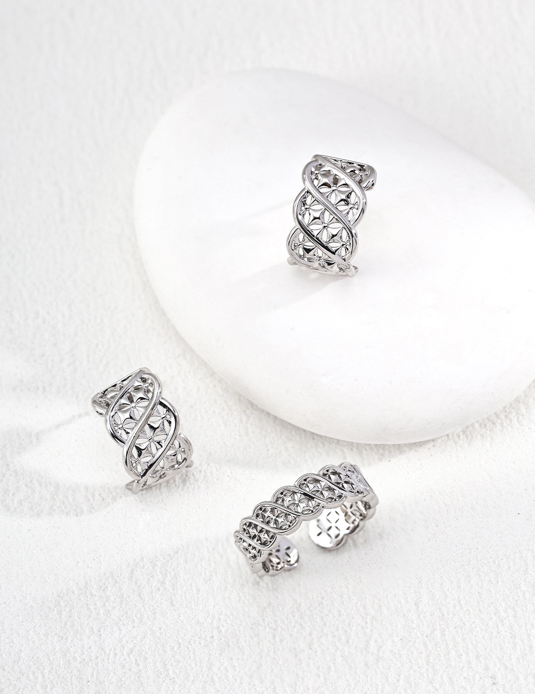 Pure Form Ring