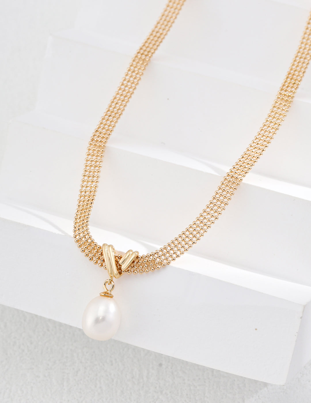 Pearl Center Necklace