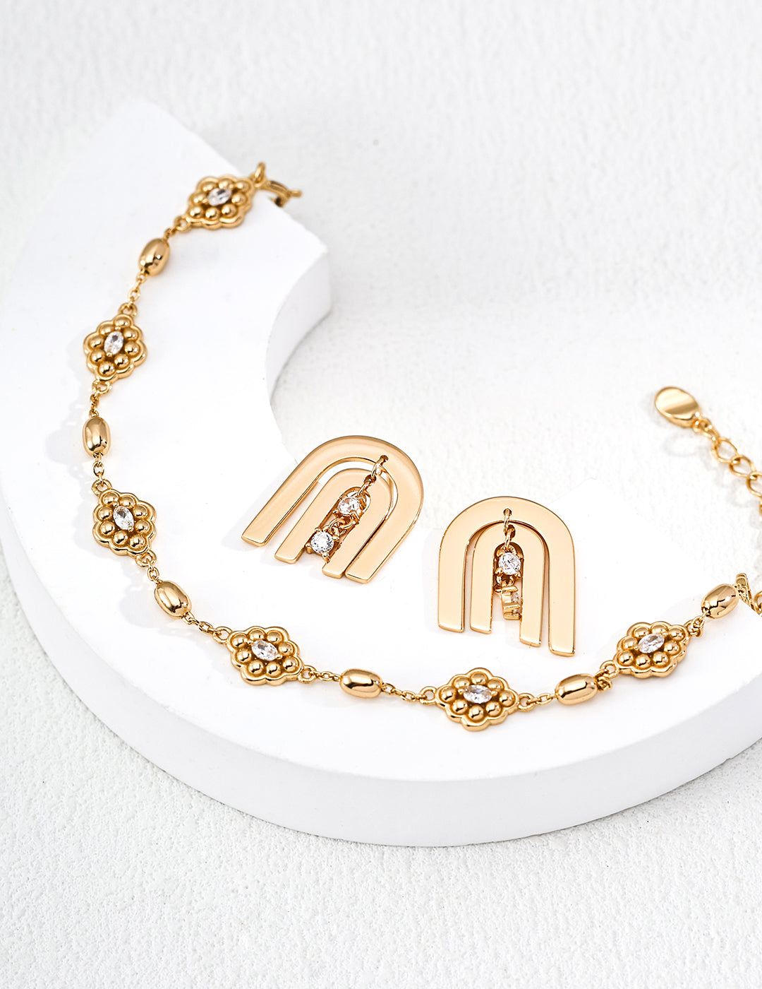 Luminous Point Earrings