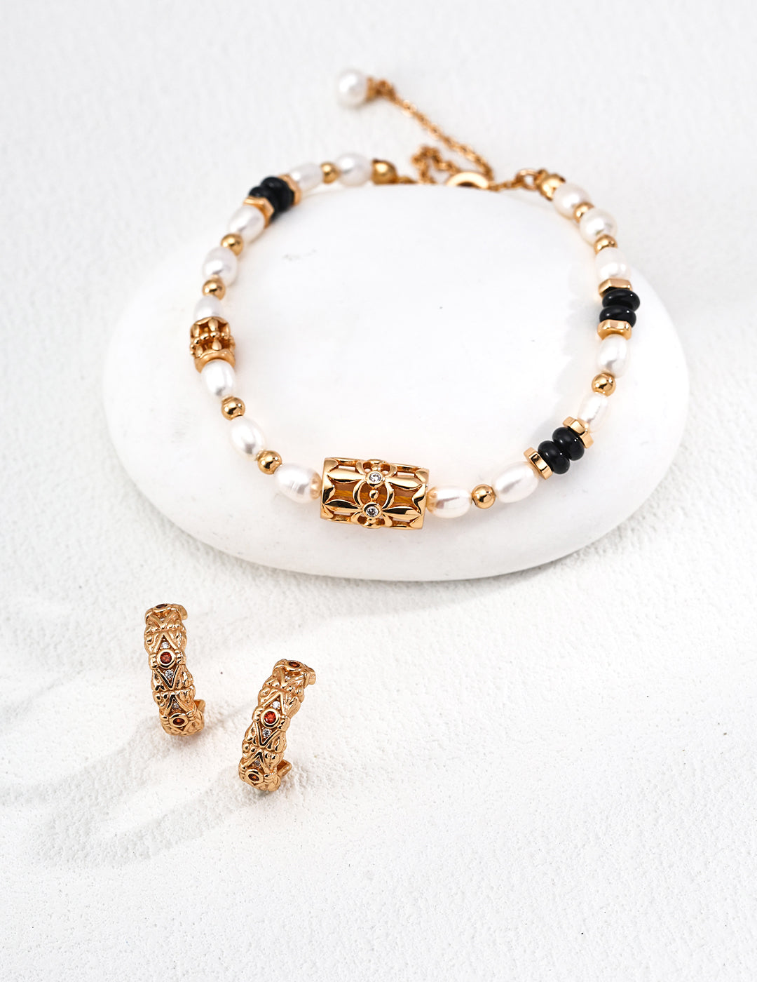 Radiant Frame Earring