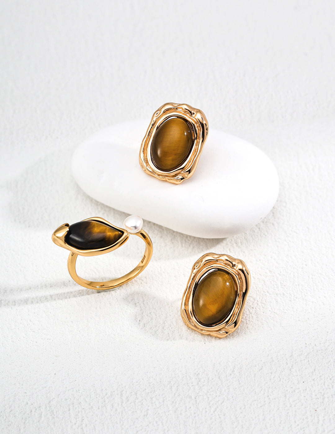 Grounded Pearl Ring